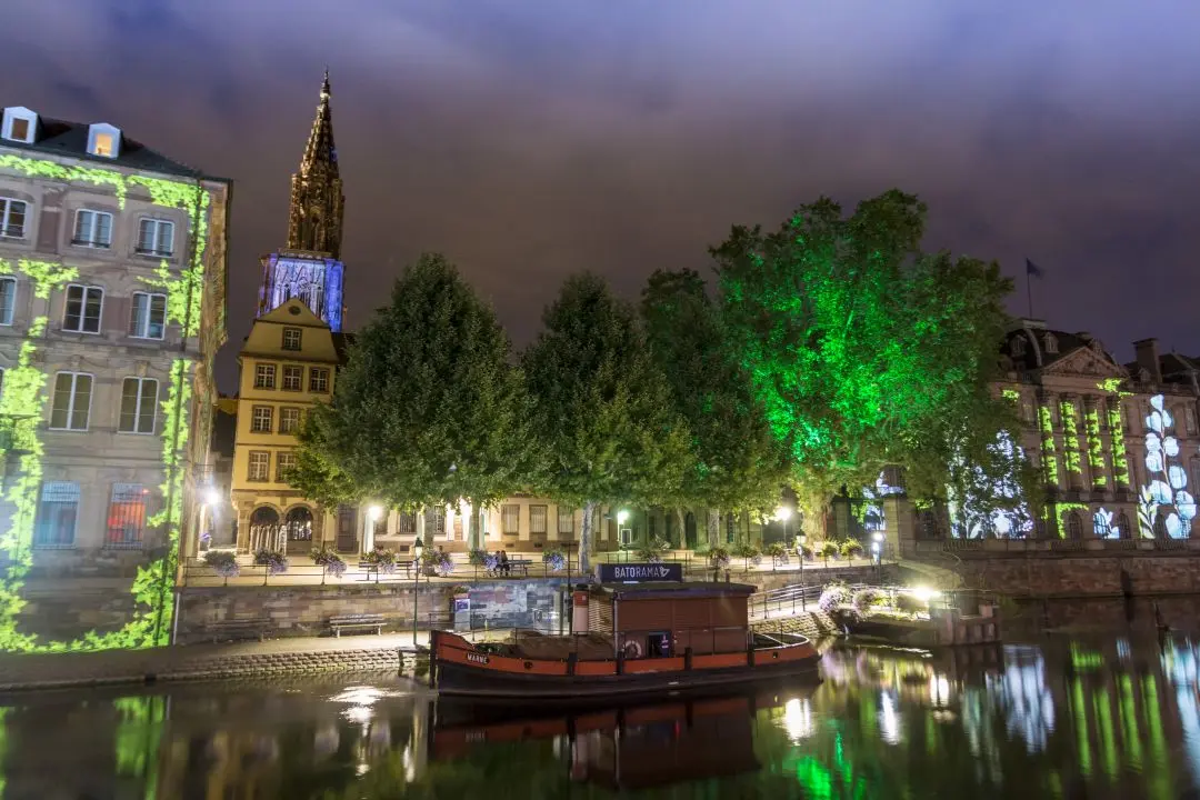 boat illuminations palais Rohan ville strasbourg 2019