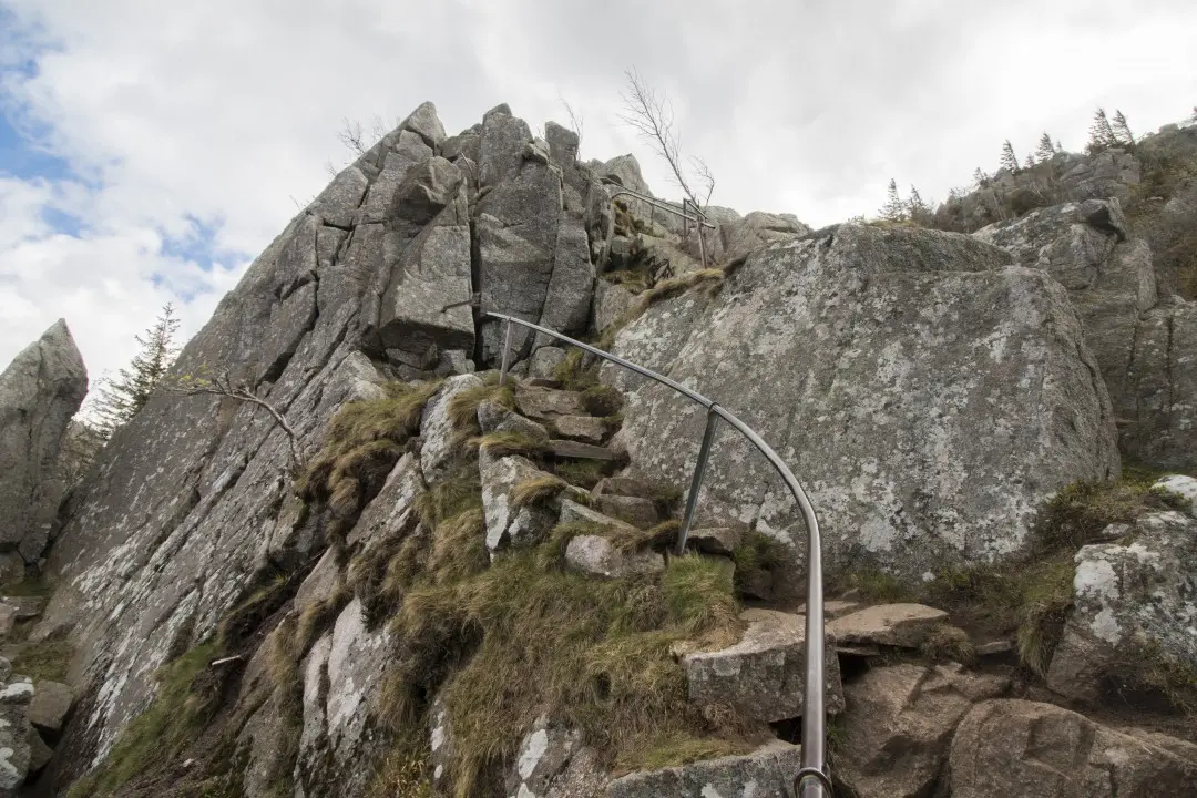 staircase rocks sky white lake hans rock