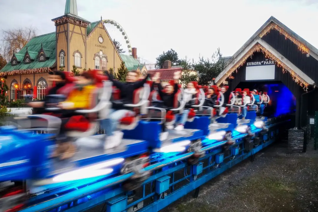 blue fire europa-park acceleration